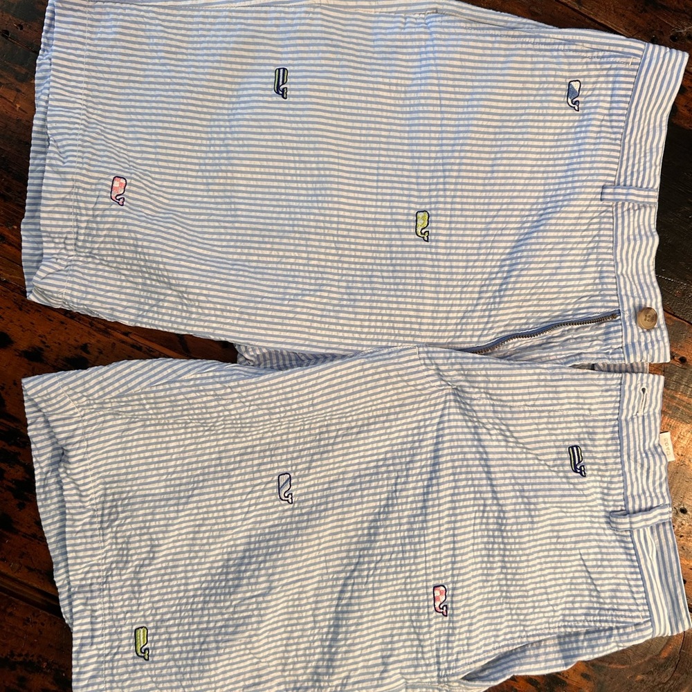 Vineyard Vines Seer Sucker  Shorts with Whale Design